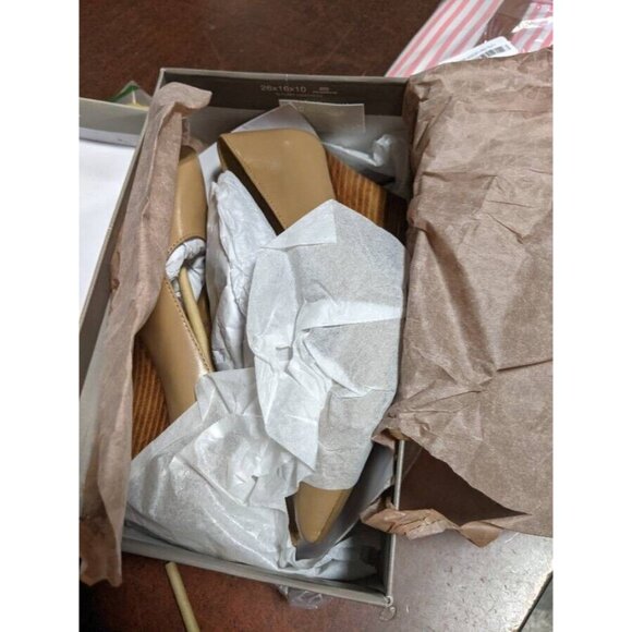 Franco Sarto Women's Wedge Pump -Cool Taupe Leather - Size 5M - Picture 6 of 7